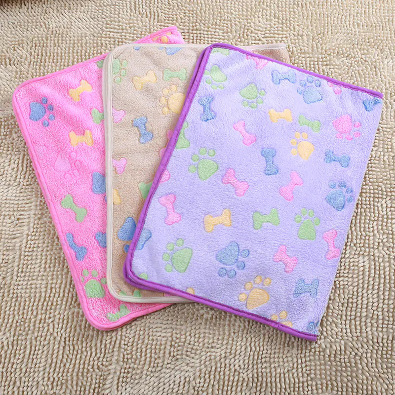 Pet Blanket - Super Soft Coral Fleece for Dogs and Cats